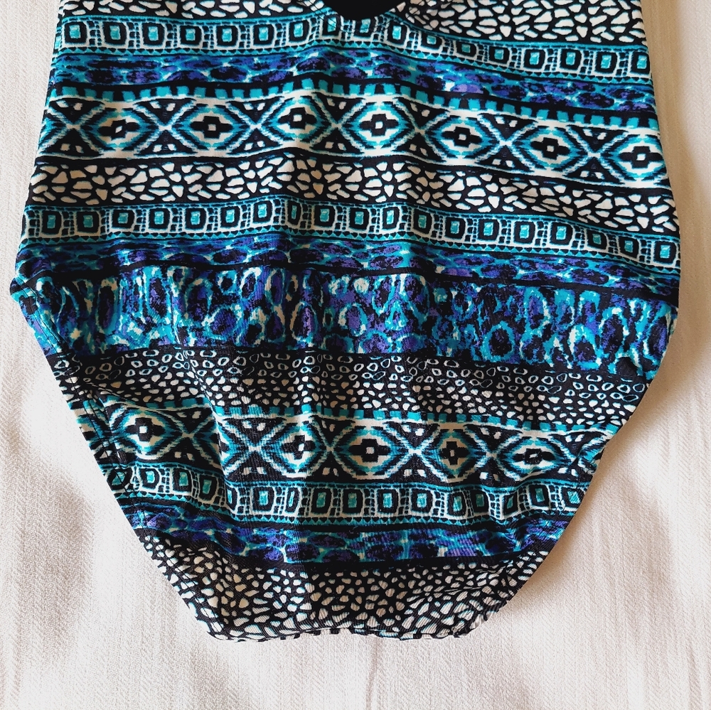 Robby Len One piece swimsuit size 10. - Picture 9 of 16